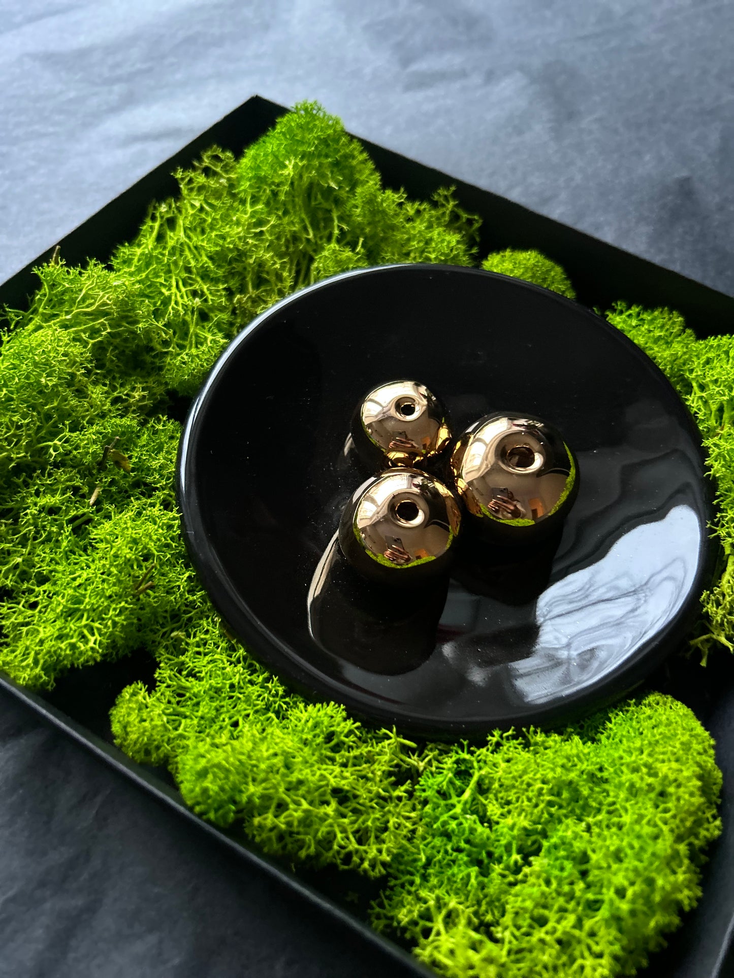 .Golden bubbles